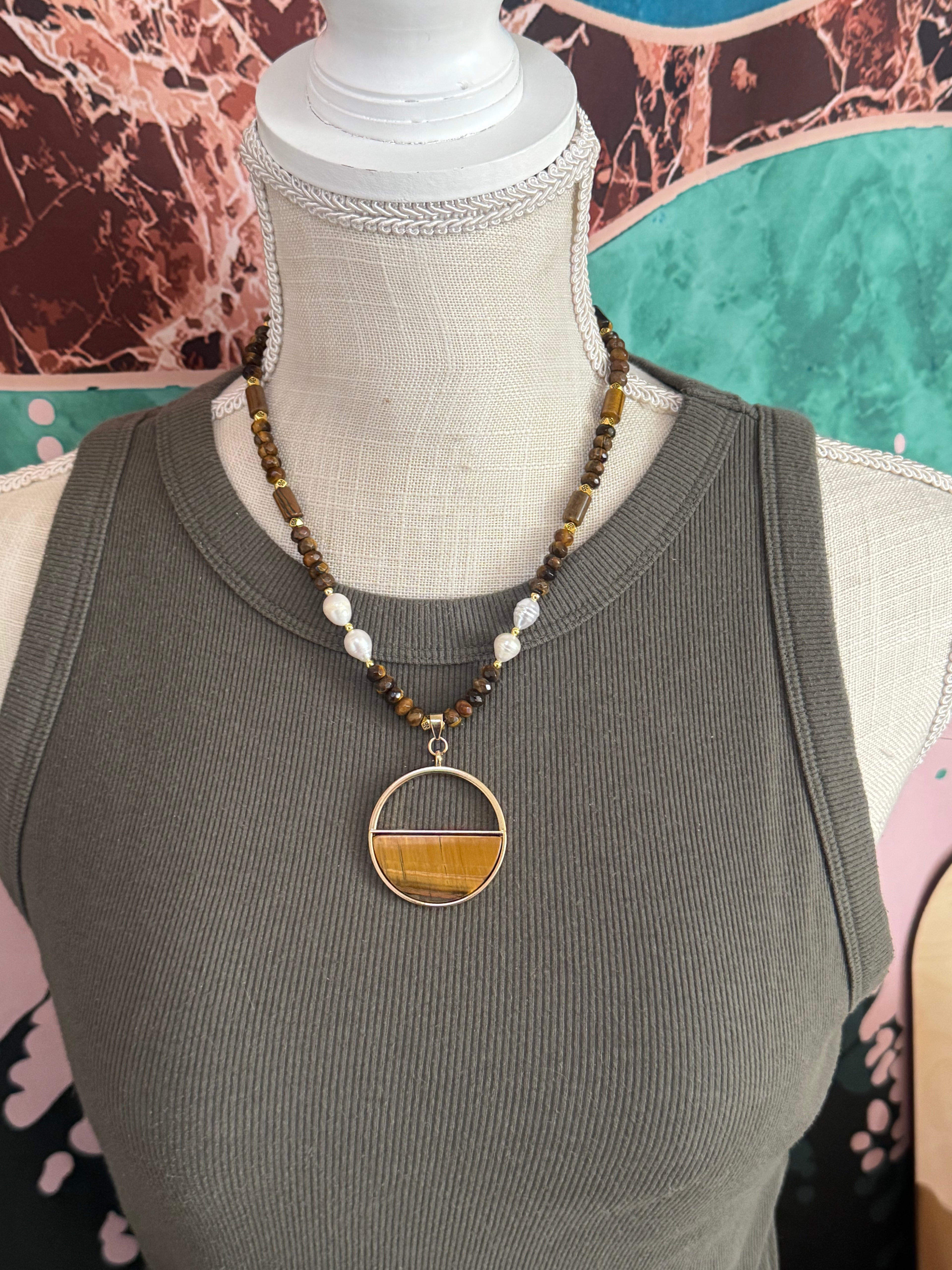 Tiger eye and Pearl Necklace 18”